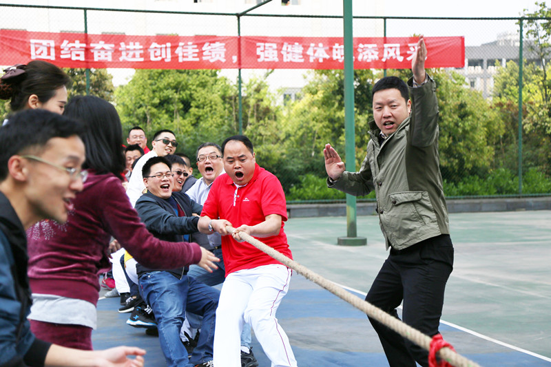 20.陳果——劍指前方,眾志成城(三等獎)_副本.jpg